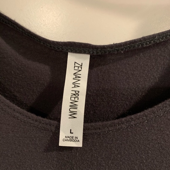 Zenana premium long tunic with POCKETS!😍 - Picture 4 of 4